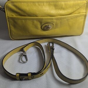 Gucci yellow handbag and crossbody messenger style bag